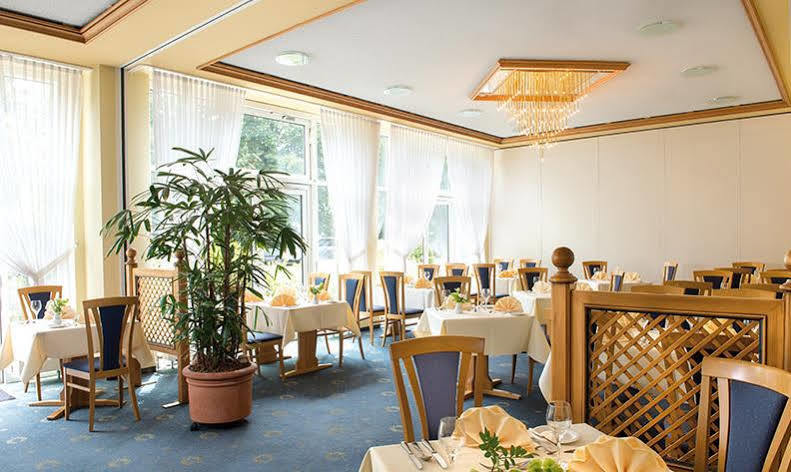 Victor'S Residenz-Hotel Gummersbach Exterior foto